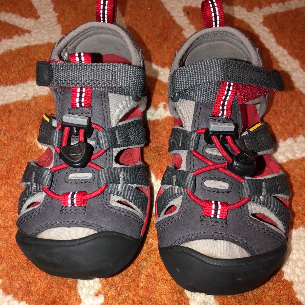 Keen Toddler (Boy) Seacamp Sandal.
